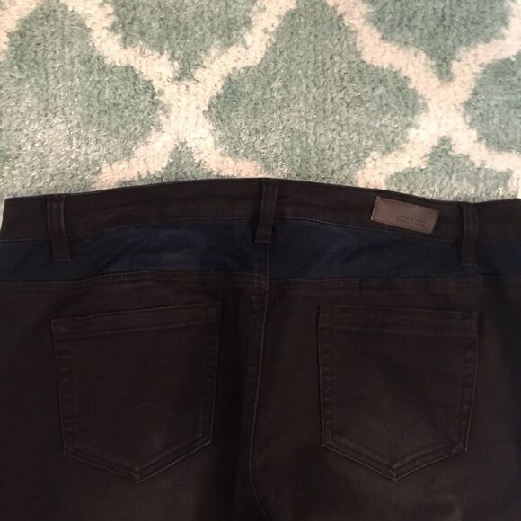 Kenneth Cole Plus size indigo/ Black 2 tone Jeans - Picture 7 of 8